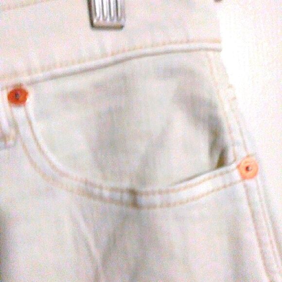 Gap White Cheeky Shorts 8/29 - Picture 5 of 8